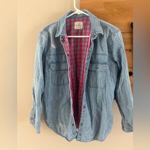 American Eagle Outfitters Light Blue Denim Jacket with Pink Plaid Flannel Lining
